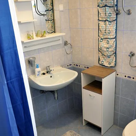 Apartment With Parking Space - 13686