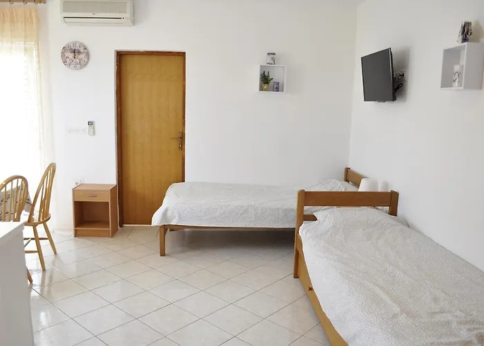 With Parking Space - 13686 Appartement