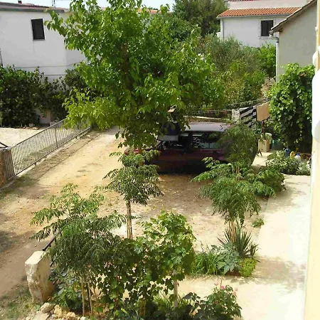 With Parking Space - 13686 Διαμέρισμα Vir