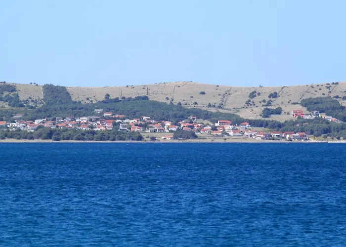 With Parking Space - 13686 アパート